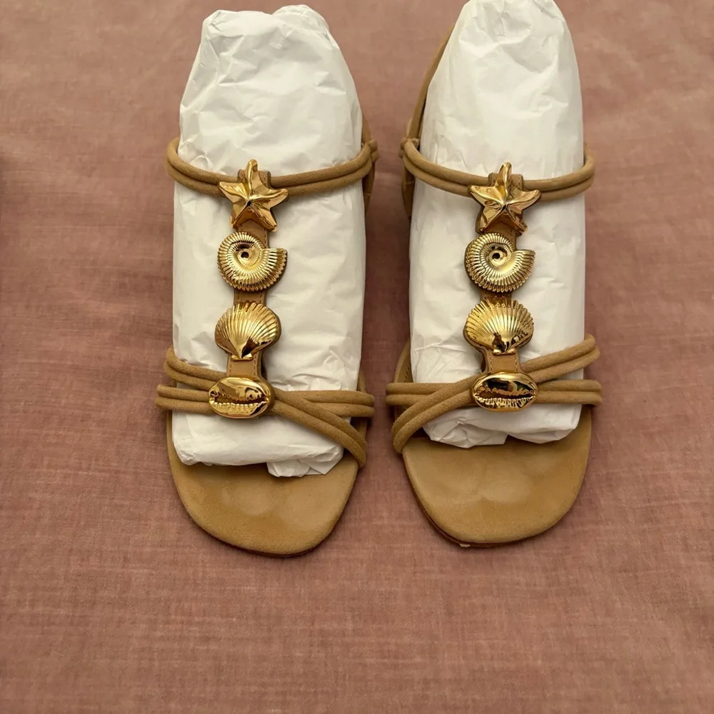 Larroude Shelly flat sandal Lancaster peanut nude tan size 6.5 like new in box - Picture 5 of 8